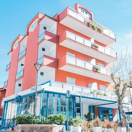 Hotel Tivoli Misano Adriatico Buitenkant foto