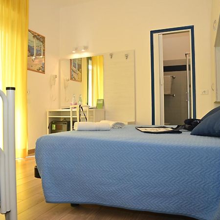 Hotel Tivoli Misano Adriatico Buitenkant foto