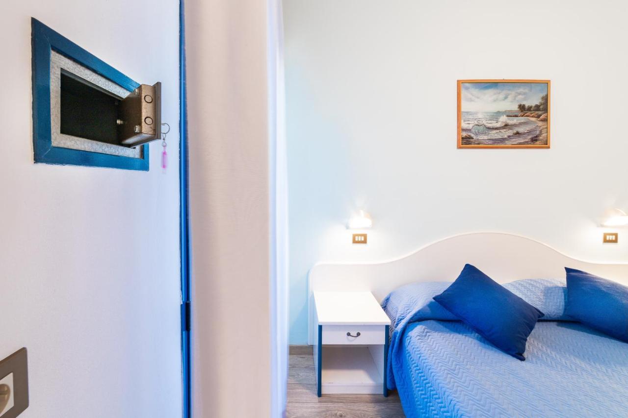 Hotel Tivoli Misano Adriatico Buitenkant foto