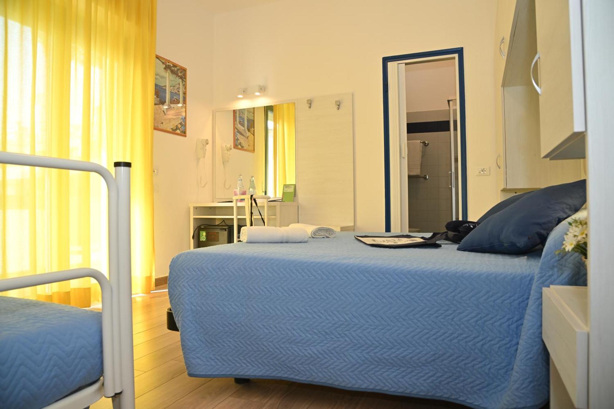 Hotel Tivoli Misano Adriatico Buitenkant foto